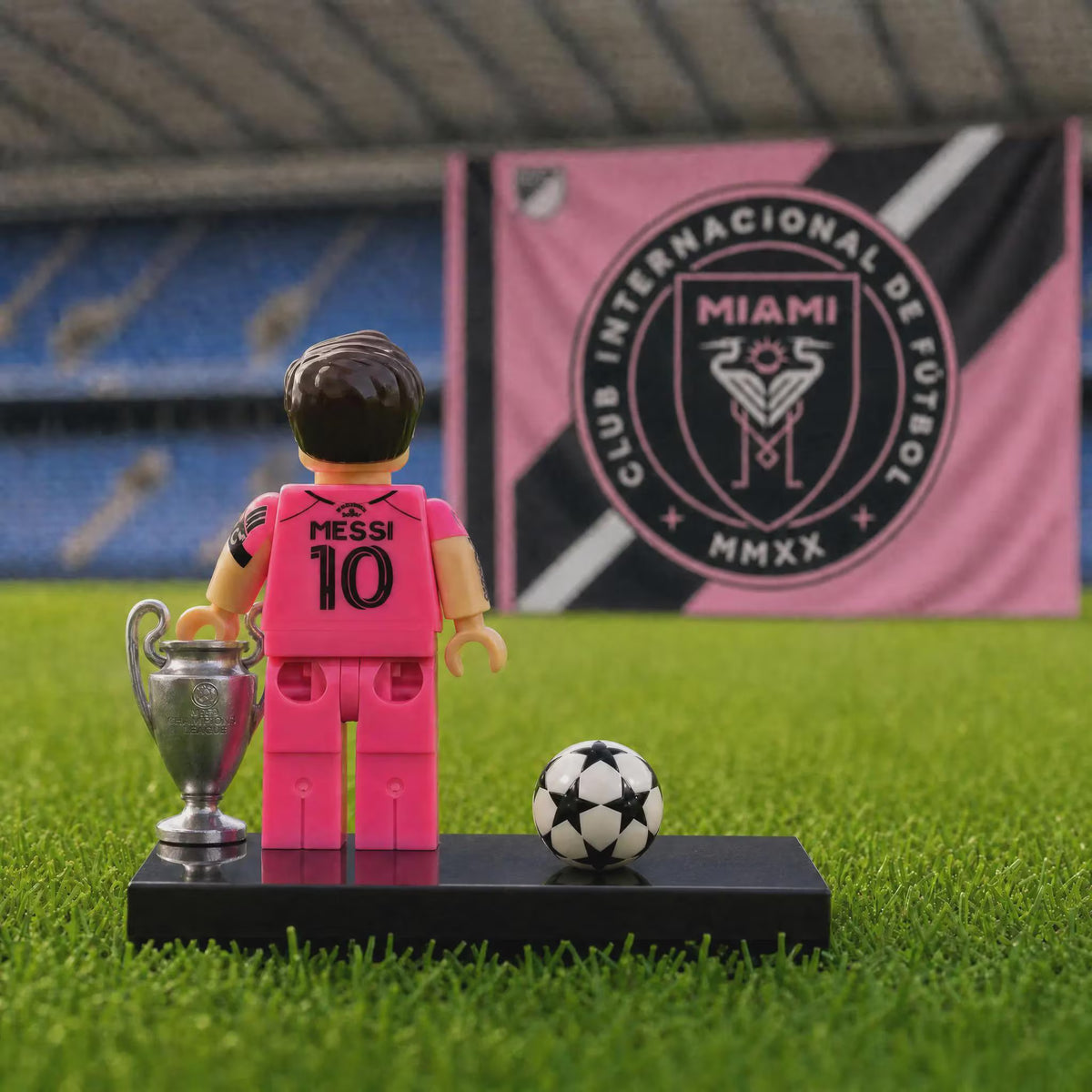 Lionel Messi #10 Inter Miami CF Minifigure