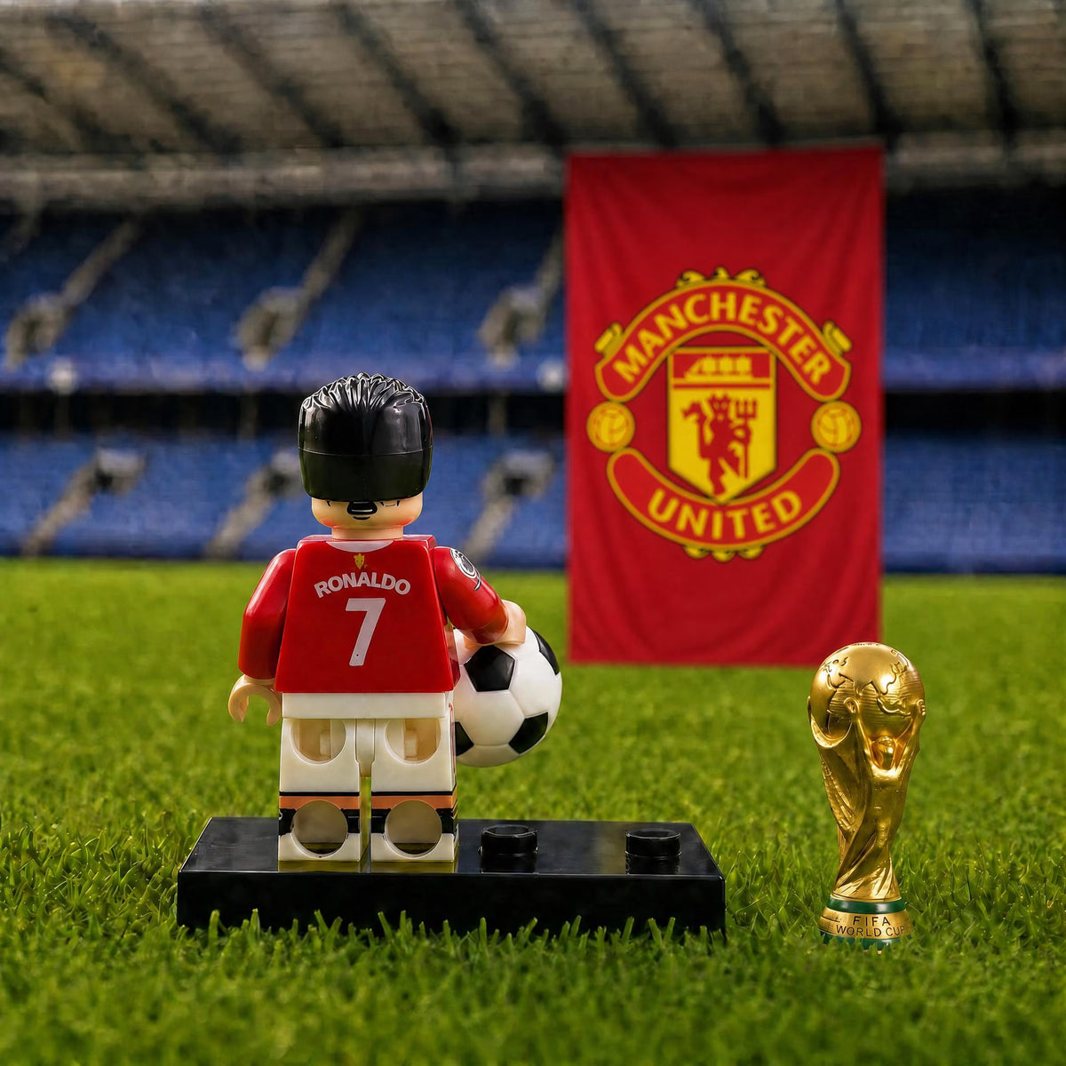 Cristiano Ronaldo #7 Manchester United Minifigure